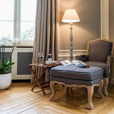 Domaine Des Sequoias - Les Collectionneurs Hotell Ruy-Montceau Eksteriør bilde