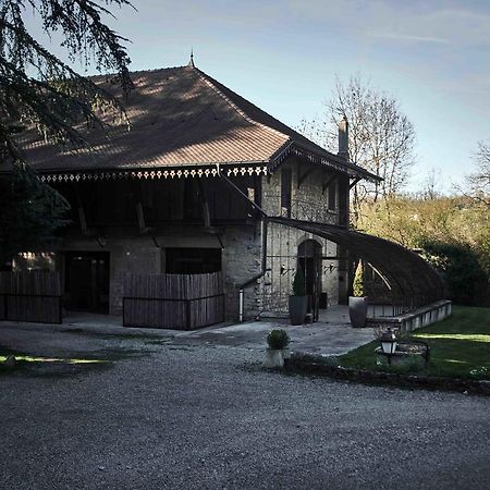 Domaine Des Sequoias - Les Collectionneurs Hotell Ruy-Montceau Eksteriør bilde
